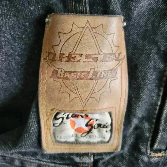 Vintage Diesel Womens Black Denim Jacket Oversized Fit - Picture 2 of 4